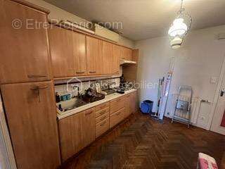 Maison à MONTELIMAR