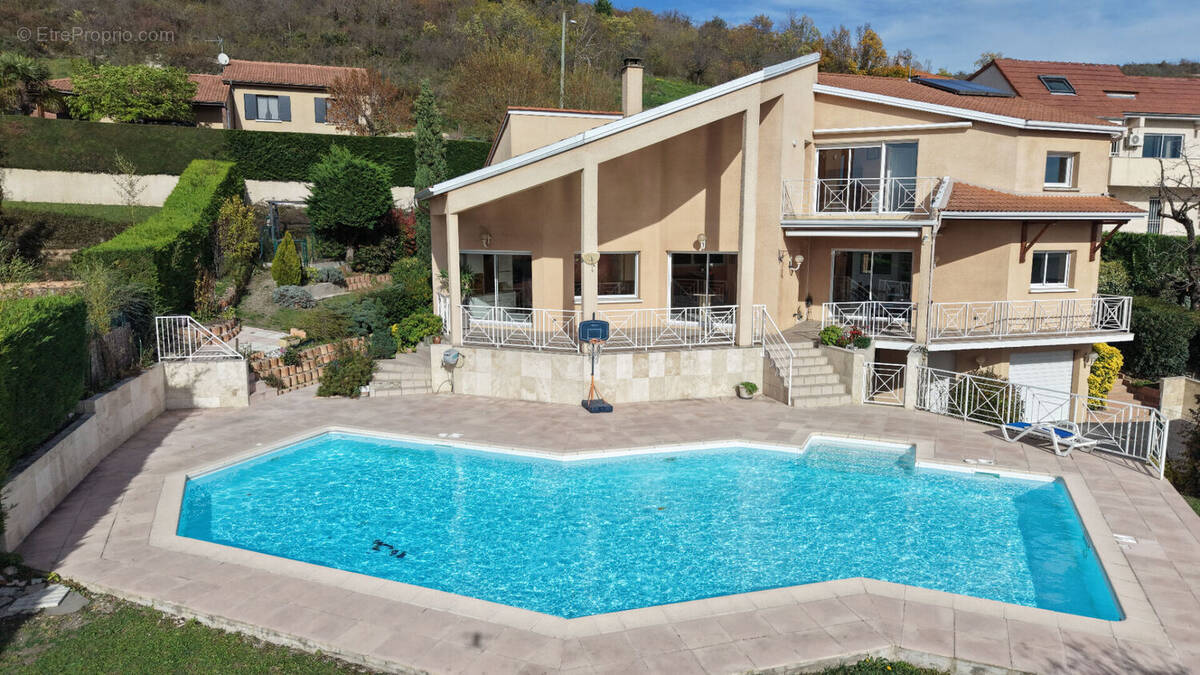 Maison à COURNON-D&#039;AUVERGNE