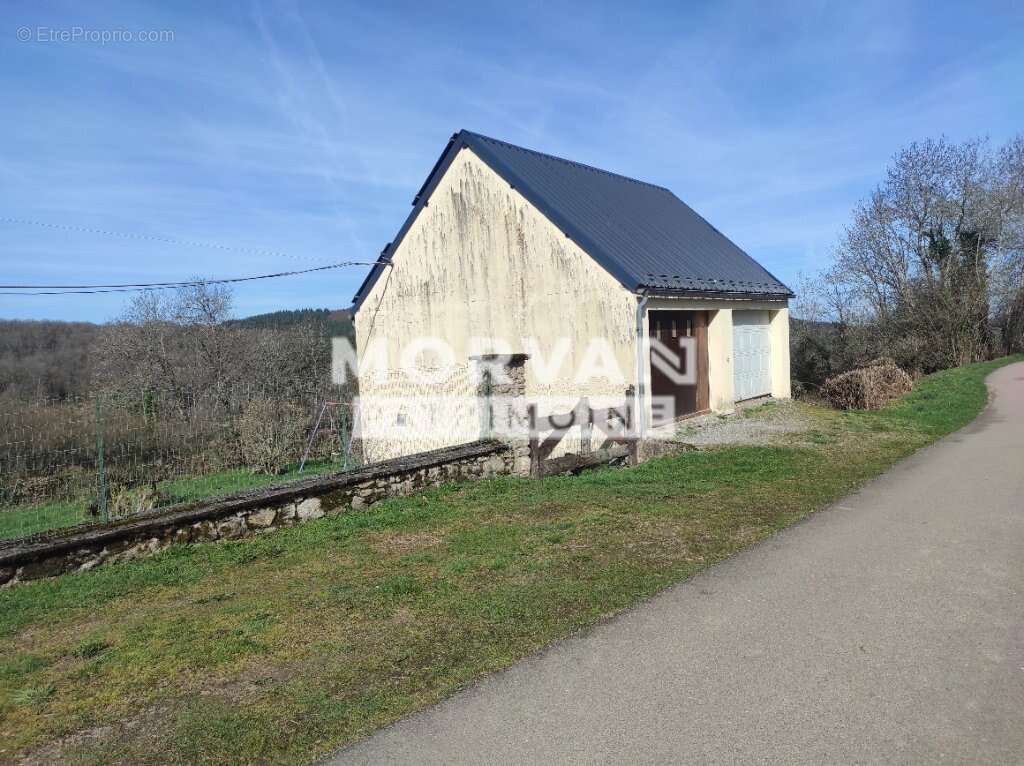 Maison à FACHIN