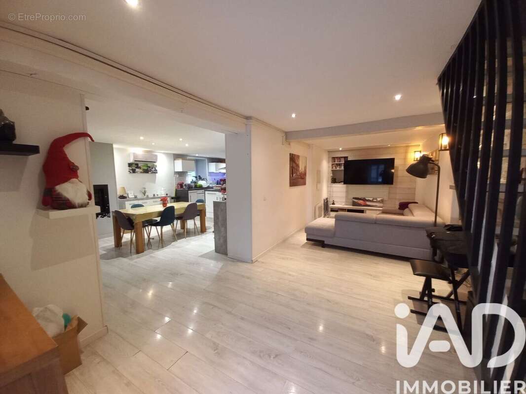 Photo 8 - Maison à BOISSY-LE-CHATEL