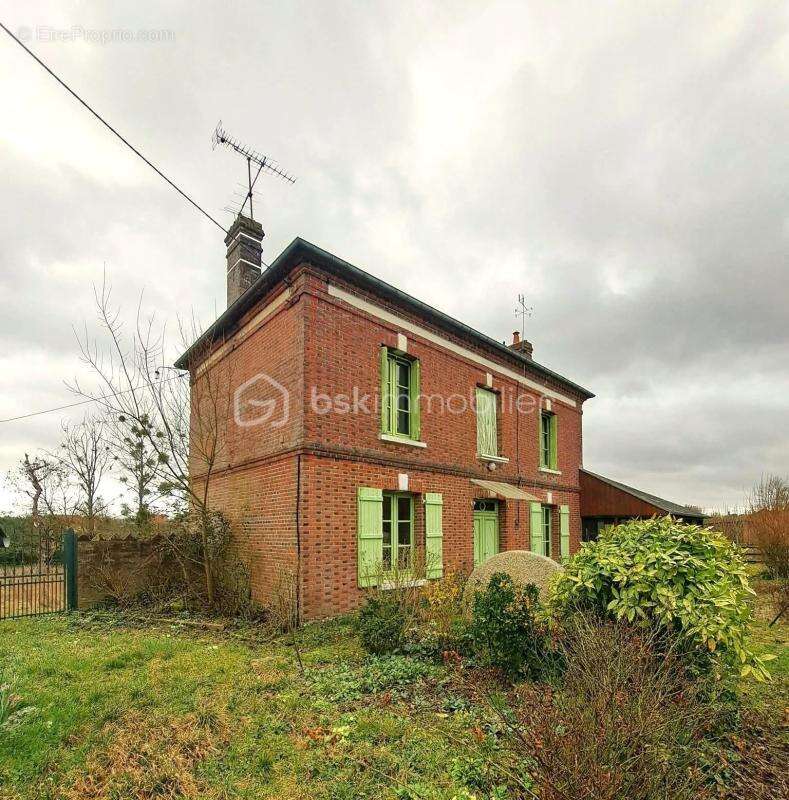 Maison à LE SAP