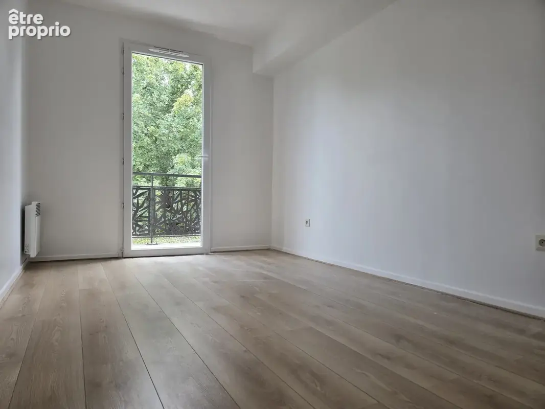Appartement 64 m² à Chessy  - photo 6