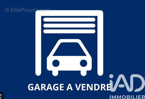 Photo 1 - Parking à CHARLEVILLE-MEZIERES
