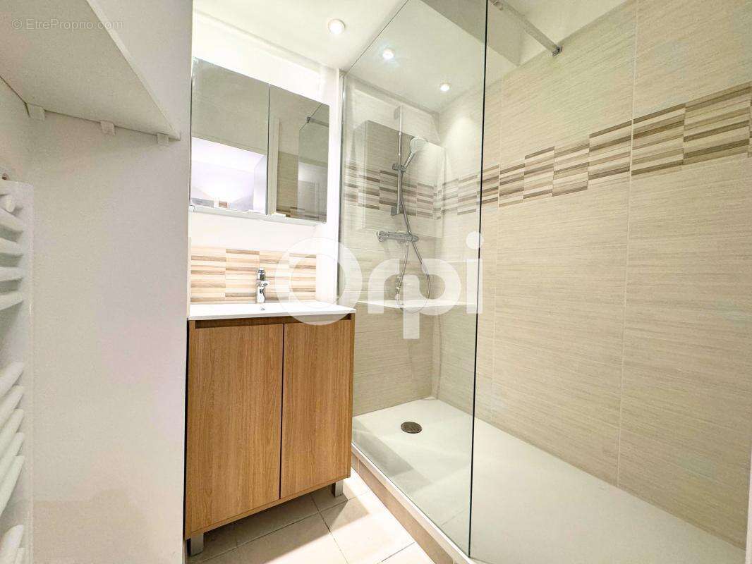 Appartement à THEOULE-SUR-MER