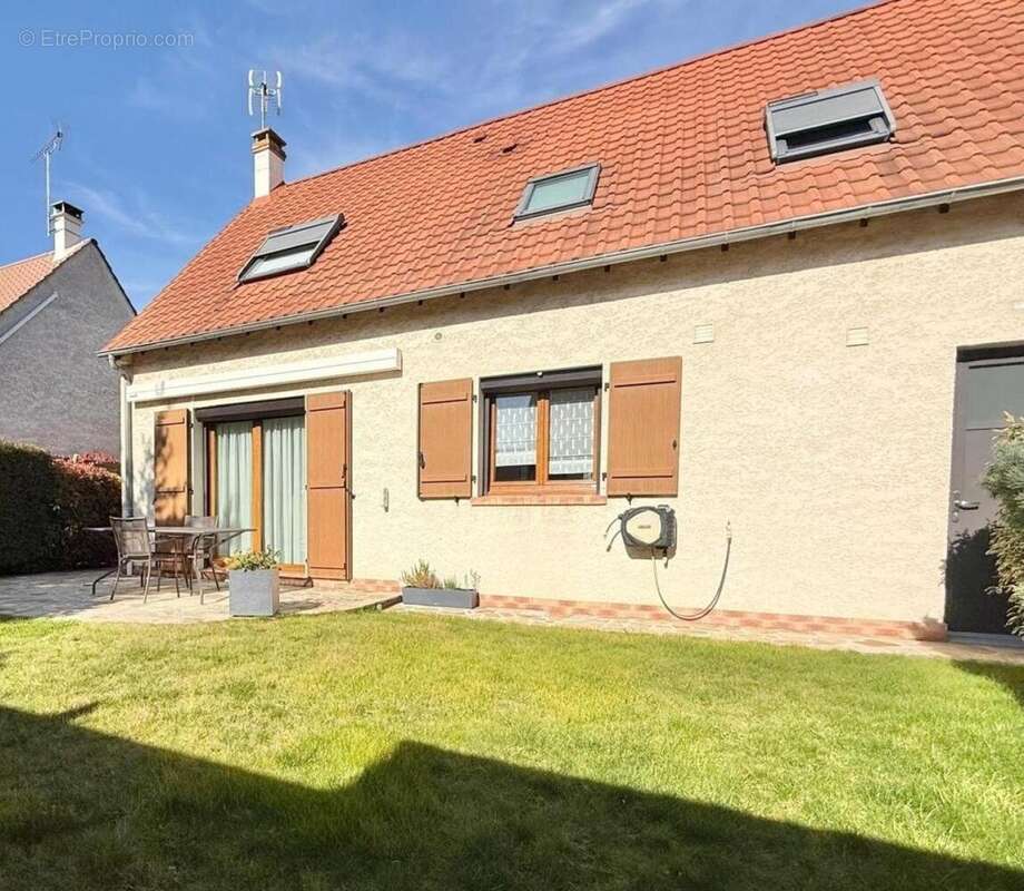 Photo 2 - Maison à CHILLY-MAZARIN