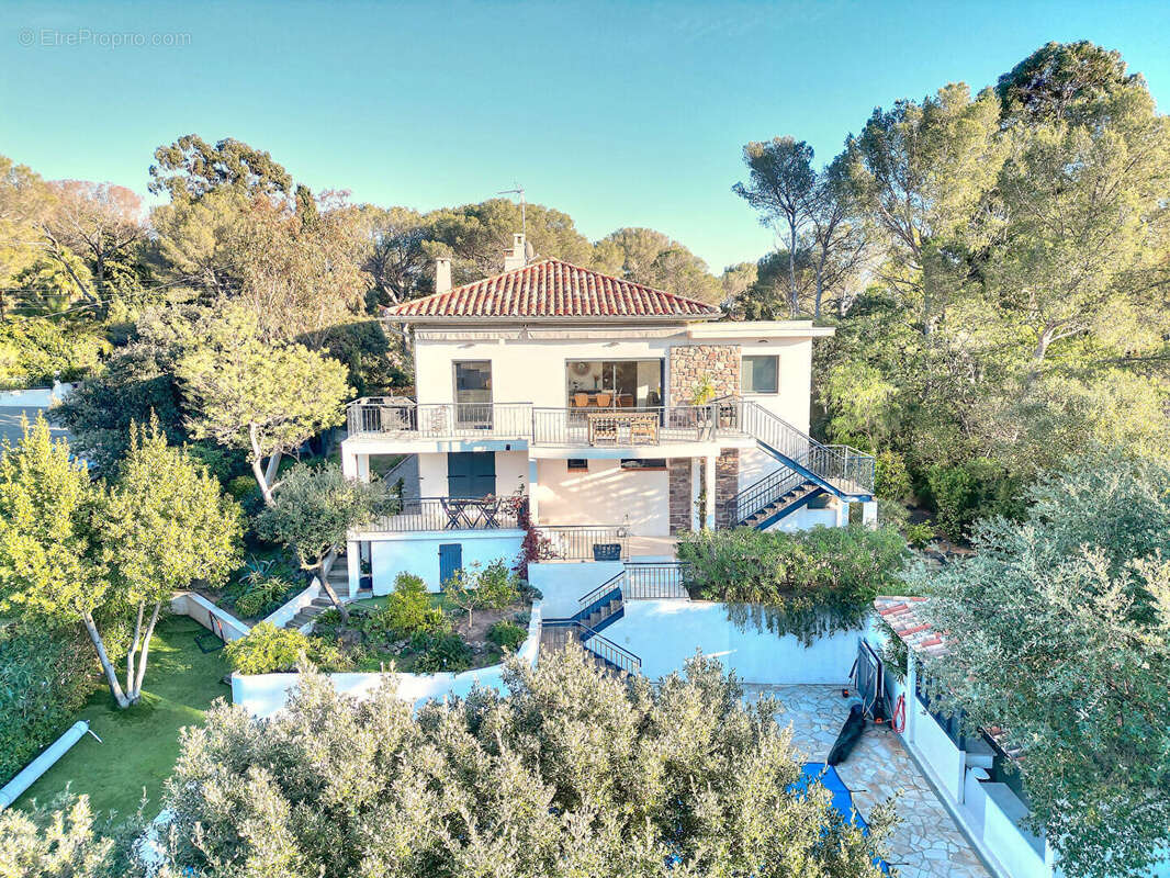 Maison à SAINT-RAPHAEL