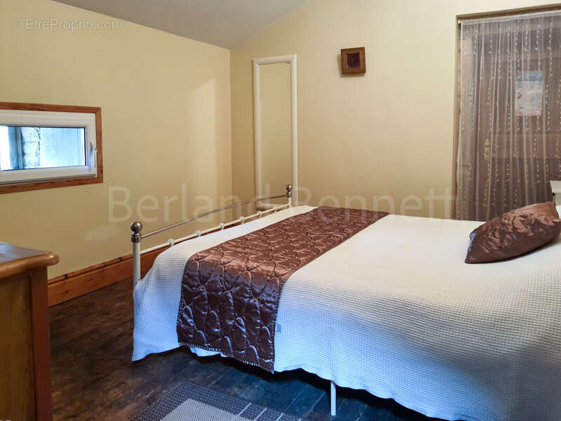 Maison à SAUZE-VAUSSAIS