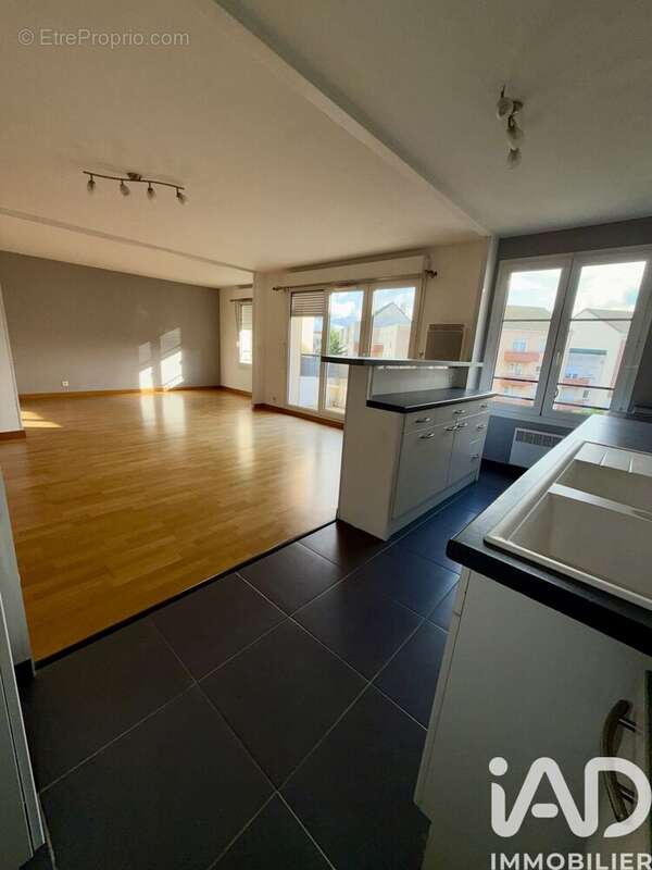Photo 4 - Appartement à CERGY