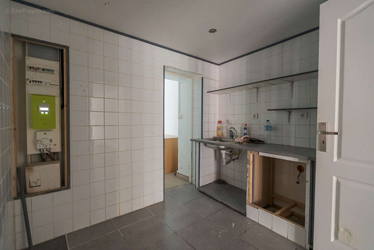 Commerce à CARCASSONNE