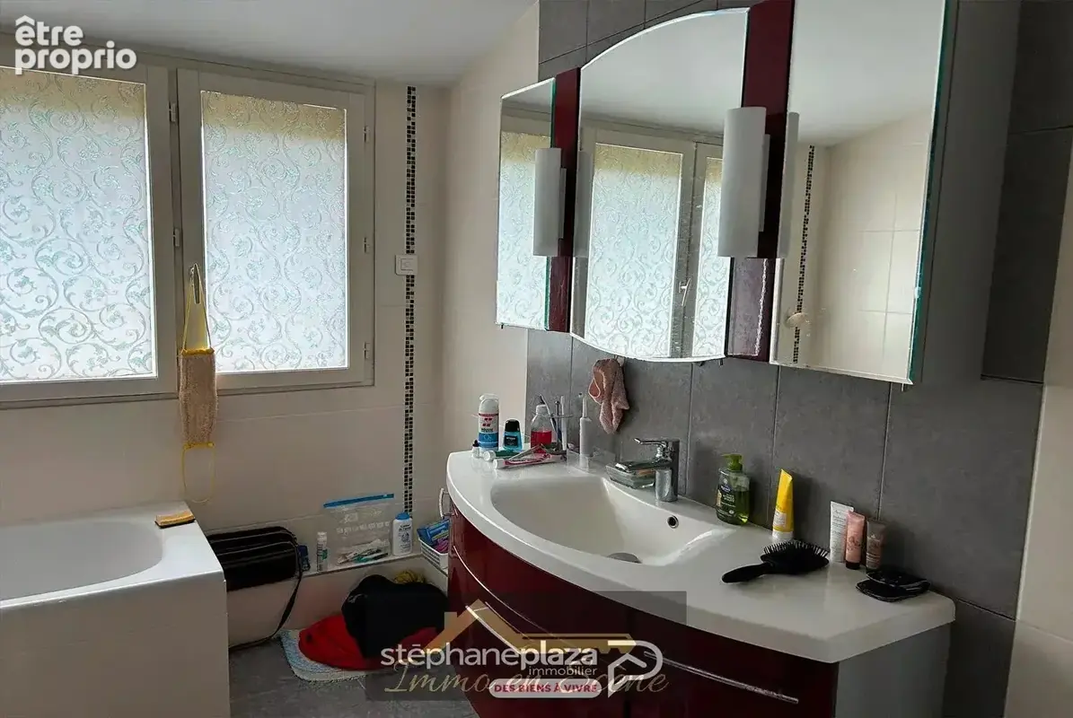 Maison Saint Etienne Du Rouvray 7 pièces180 m² - photo 7