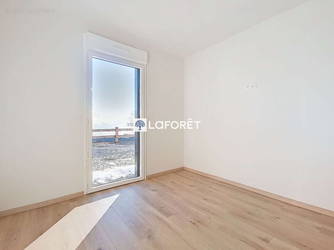 Maison à SAINT-LEGER-DU-MALZIEU