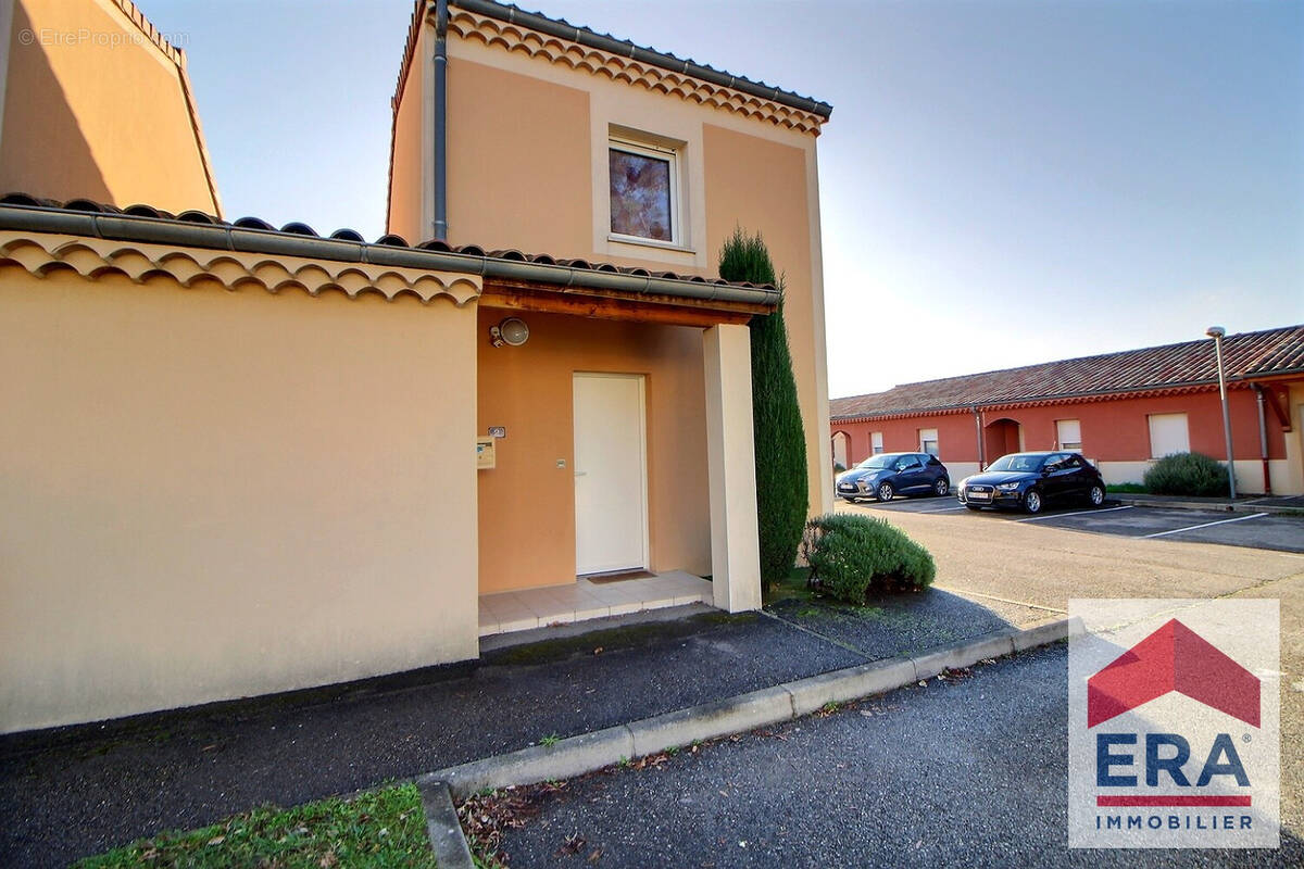 Maison à SAINT-PAUL-TROIS-CHATEAUX