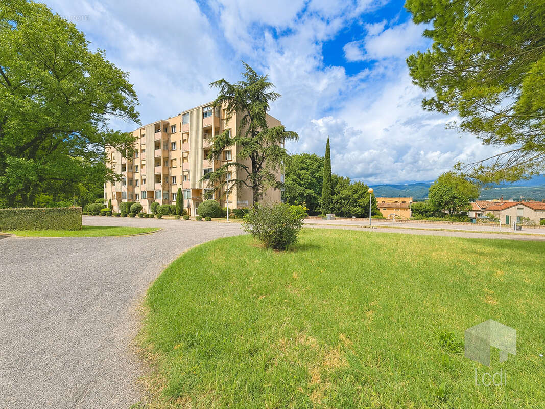 Appartement à MONTELIMAR