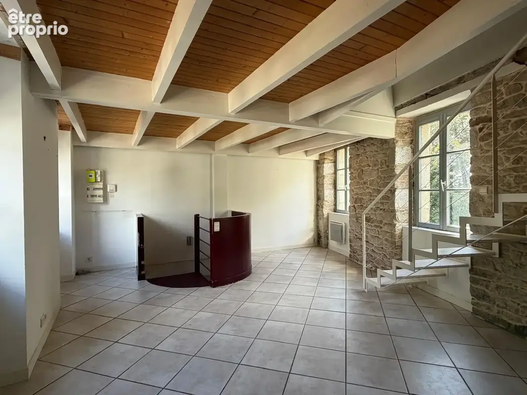 Chaleureux 3 pièces en duplex au Centre-Ville ! - photo 12