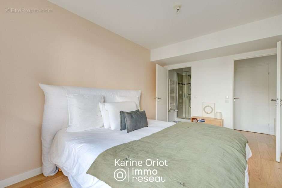 Appartement à GENNEVILLIERS