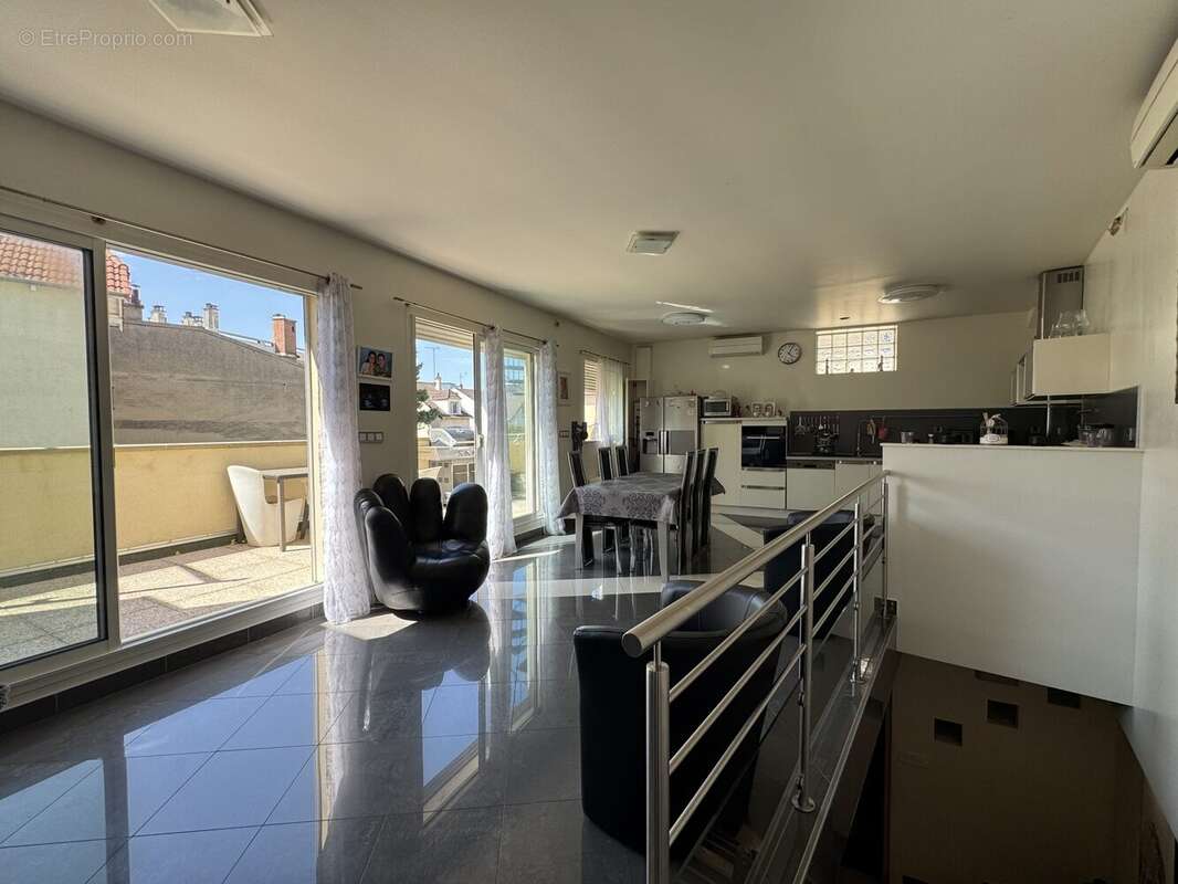 Maison à FONTENAY-SOUS-BOIS