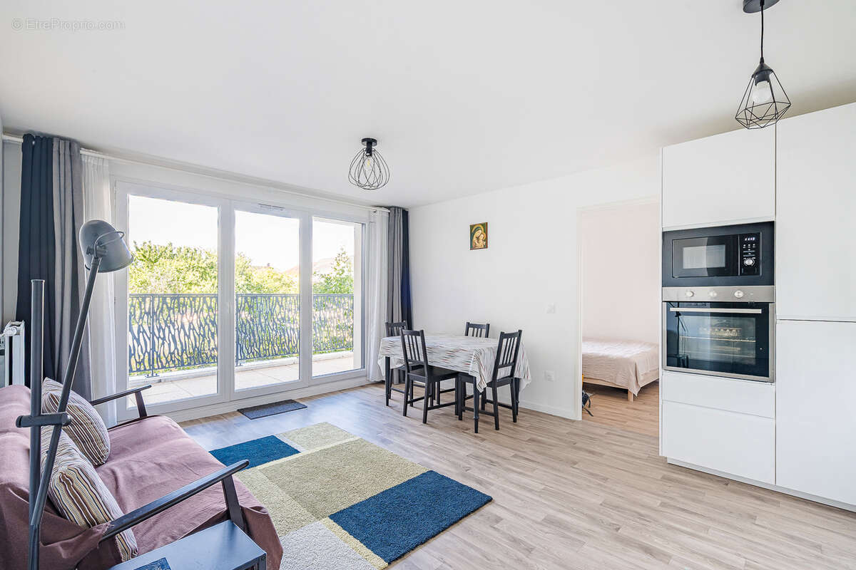 Appartement Bondy 3 pièce(s) 56.90 m2 - photo 2