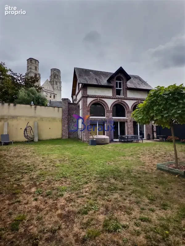 Maison à JUMIEGES