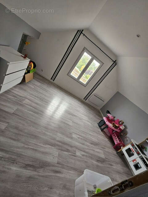 Maison à ESCUROLLES