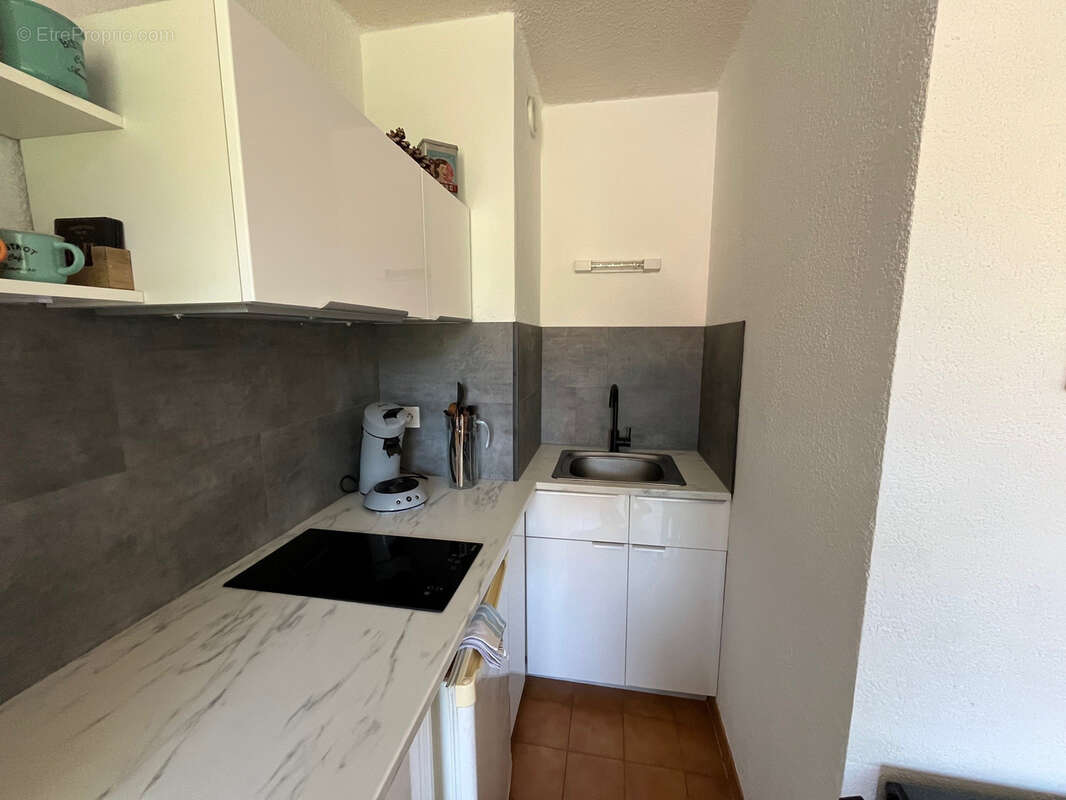 Appartement à BORMES-LES-MIMOSAS