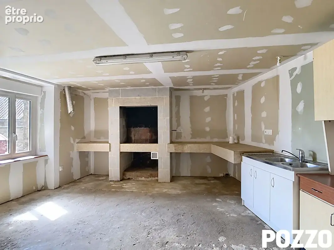 A Vendre - Sacey - Maison 7 pièce(s) 166 m² - photo 5