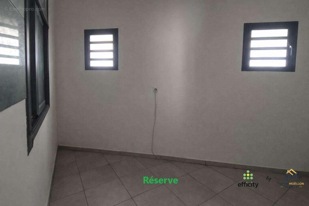 Commerce à SAINT-LOUIS