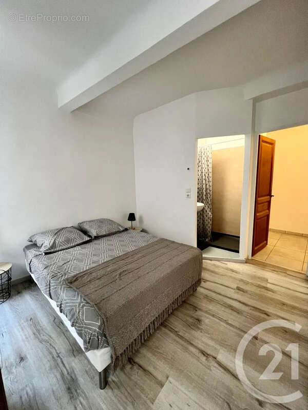Appartement à SAINT-JEANNET