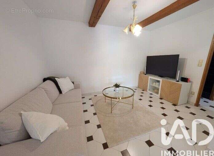 Photo 8 - Maison à ENSUES-LA-REDONNE