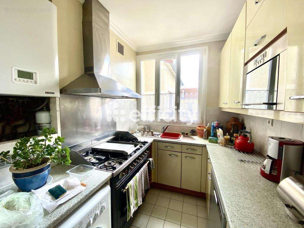 Appartement à LE RAINCY