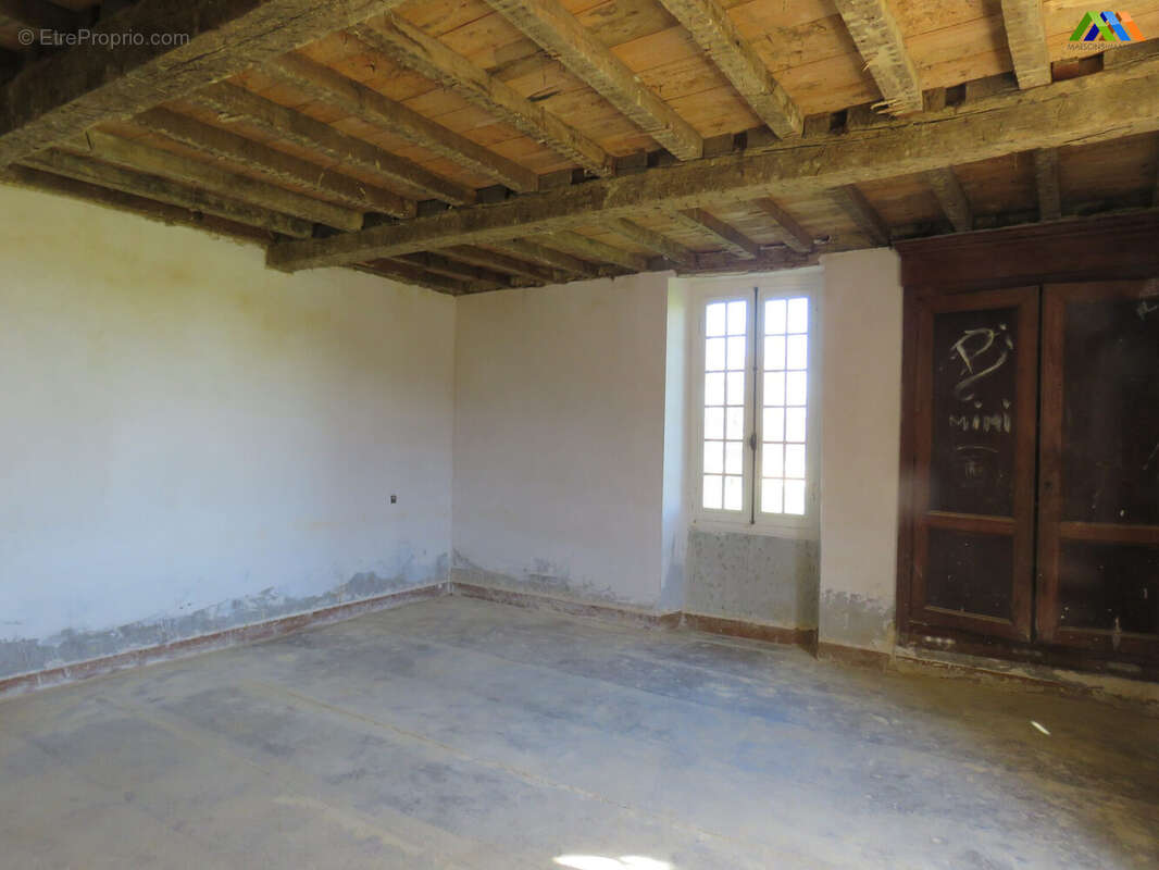 Maison 160 m² à Castelnau-Magnoac  - photo 2