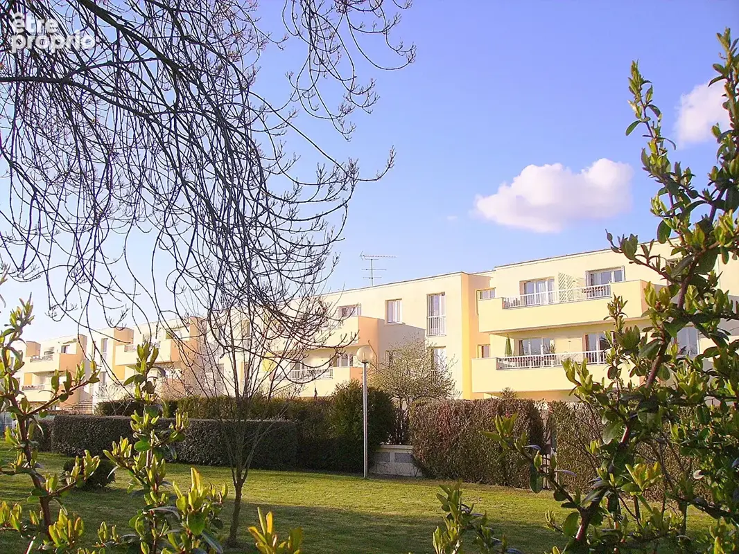 Appartement à MONTIGNY-LE-BRETONNEUX