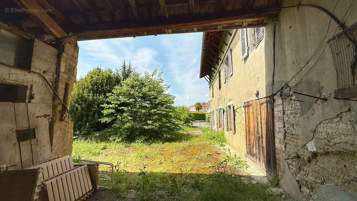 Saint-jean-de-moirans, maison à rénover - photo 7