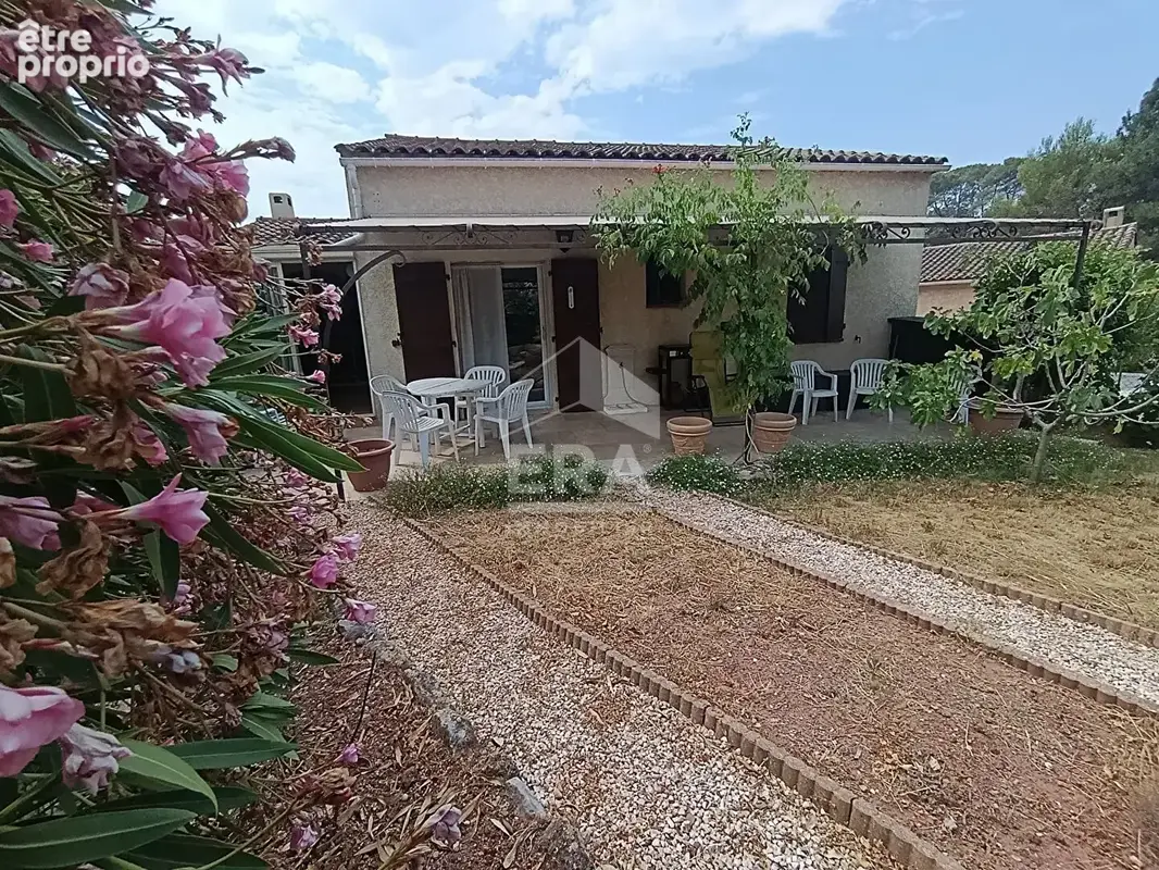 Maison à TARADEAU