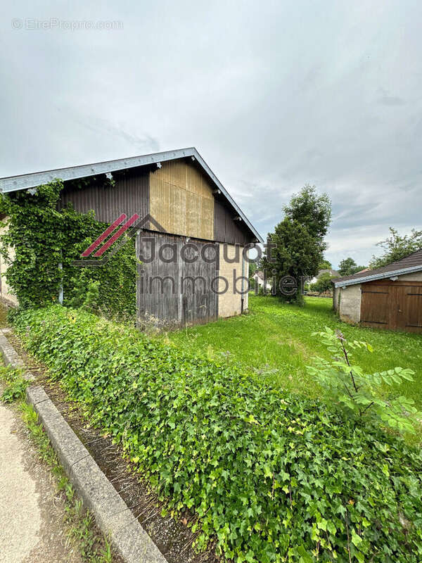 Maison 230 m² à Champagnole  - photo 3