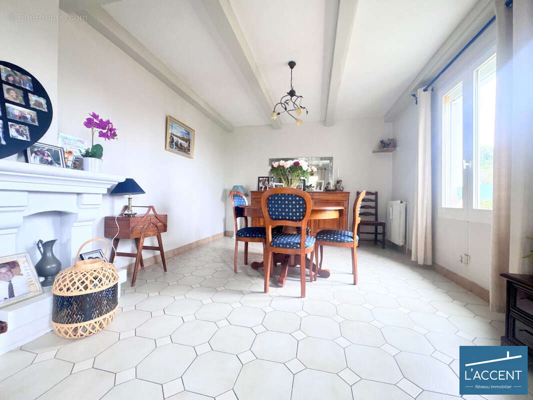 Maison à NIMES