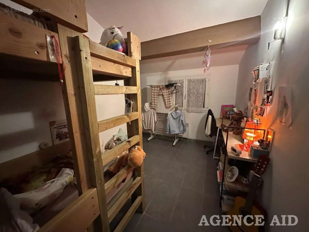 Appartement à CUGES-LES-PINS