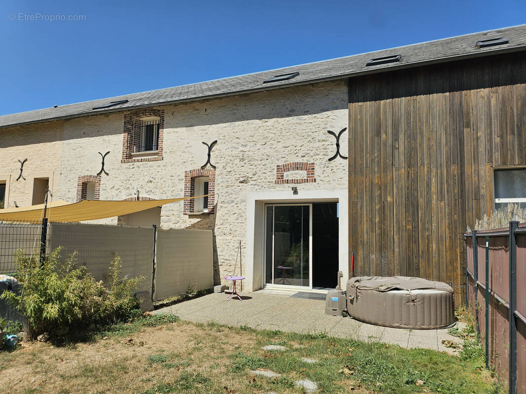  maison renovee 3 chambres - sainville - photo 11