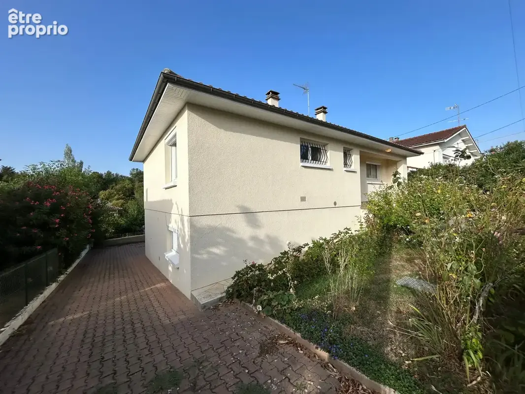 Maison de 111m2 avec jardin et garage - photo 4