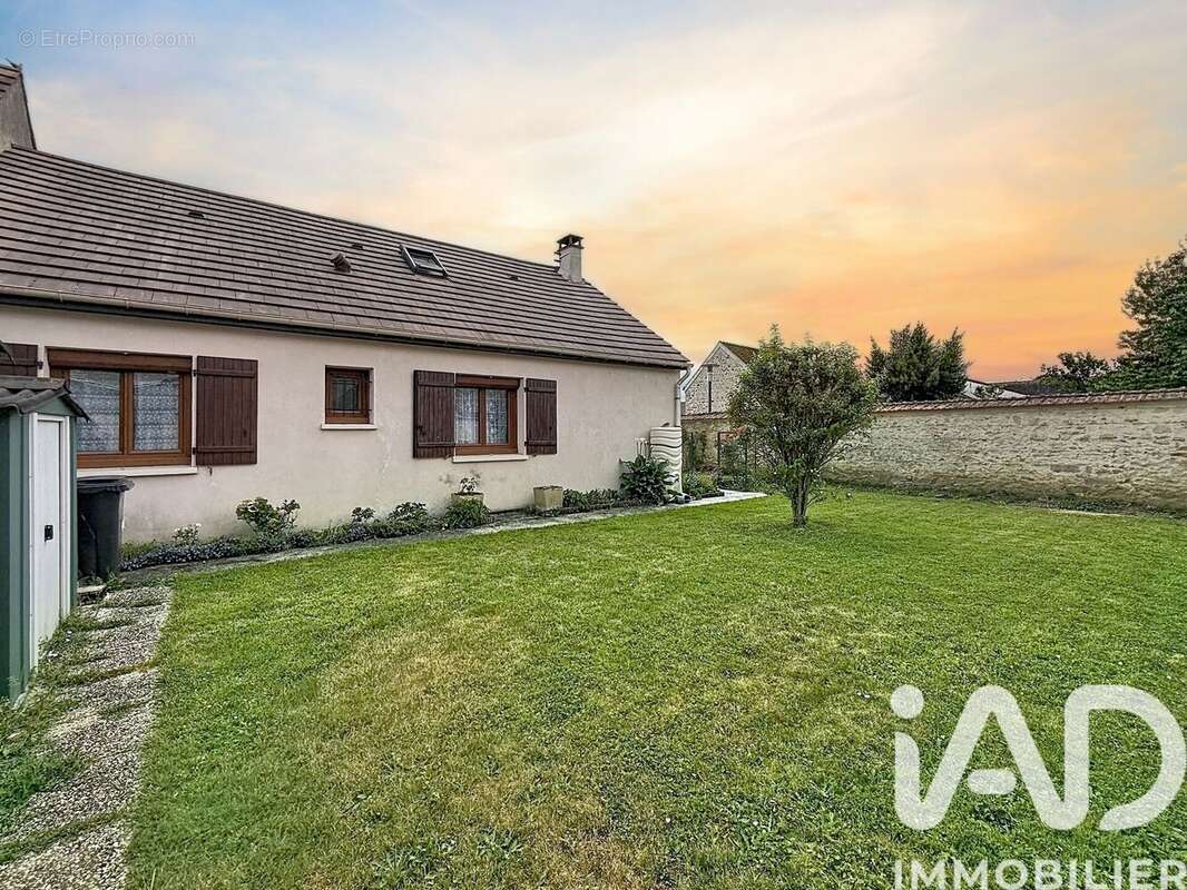 Photo 3 - Maison à SIVRY-COURTRY