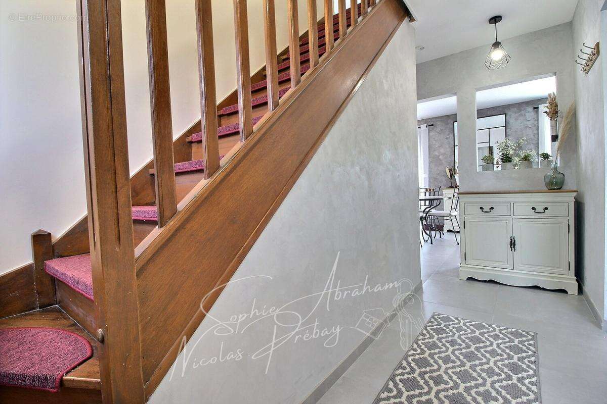 Maison à TOURY