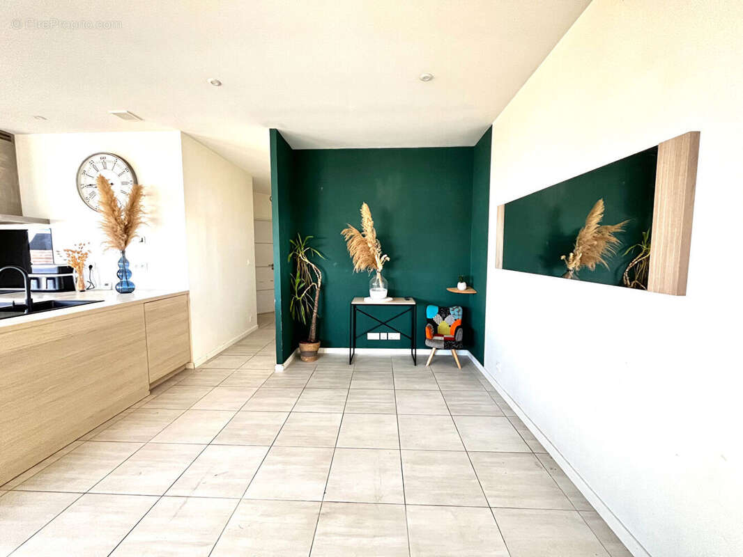 Contemporaine ERGUE-GABERIC - photo 3