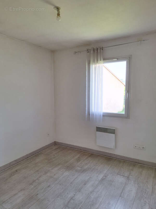 À Alboussière, maison à vendre - photo 8