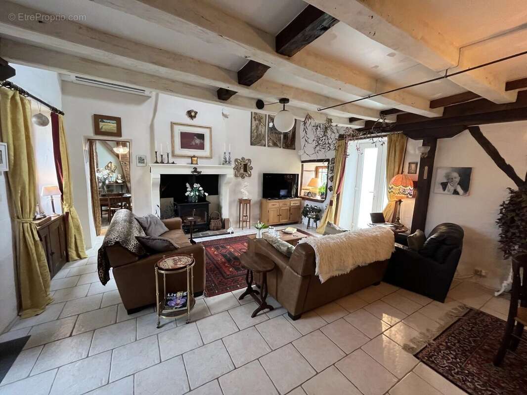 Superbe maison de campagne avec annexe, piscine et grange - photo 4