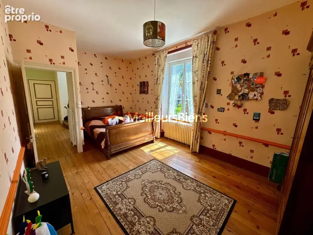 Maison de Maître 5 chambres avec jardin de 1382m2 - photo 7