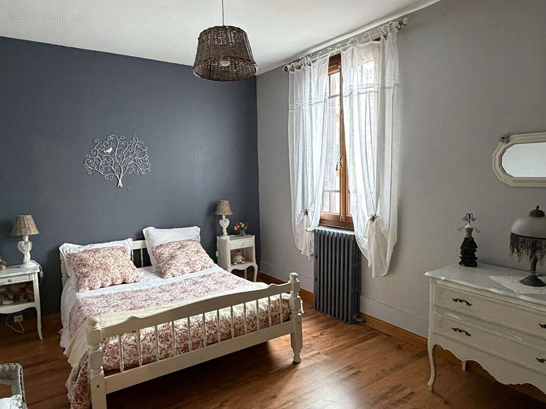 Maison à CAUDEBEC-LES-ELBEUF