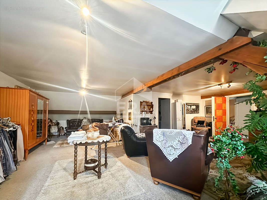 Maison Berry Au Bac 185 m2 avec dépendances - photo 5