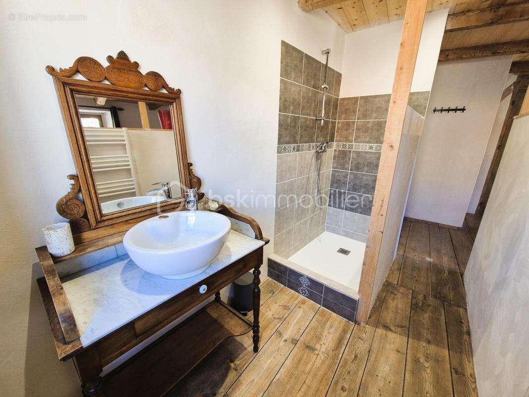 Appartement à BEAUVEZER