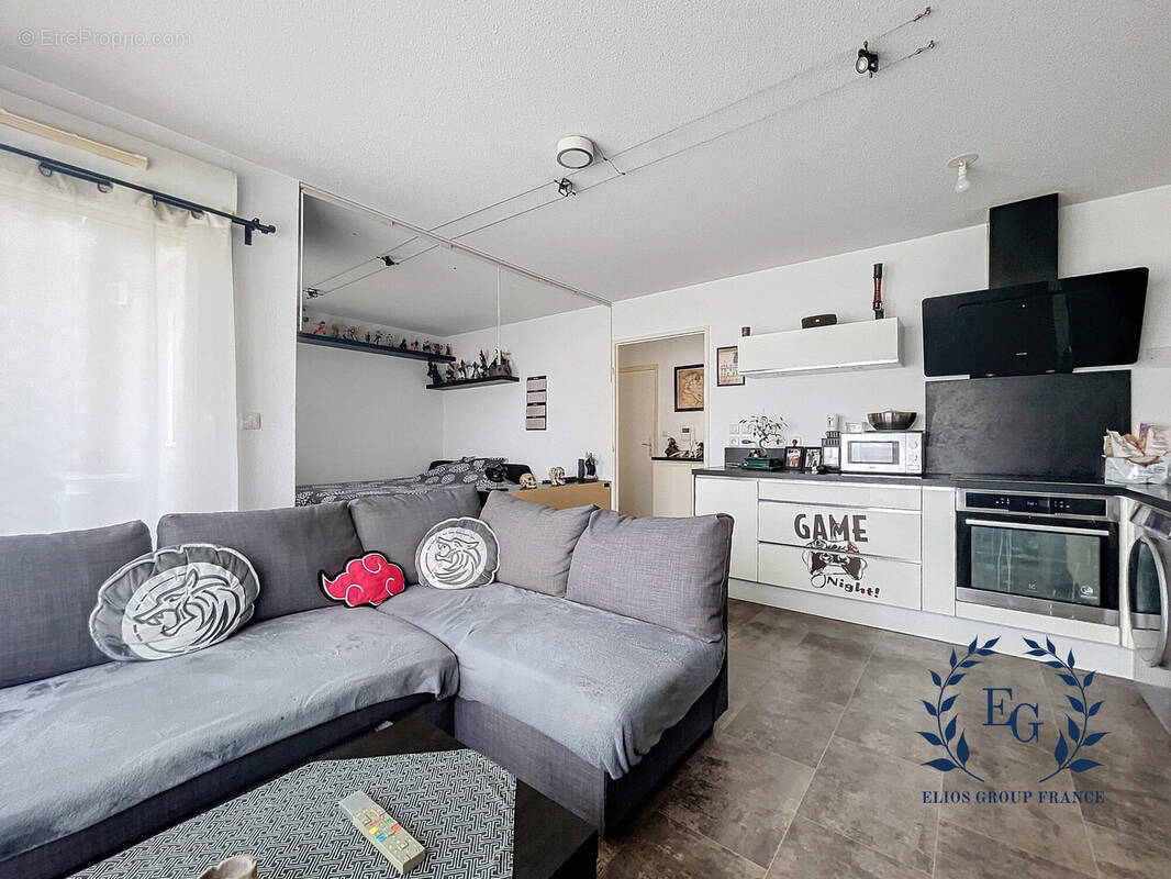 Appartement à PUGET-SUR-ARGENS