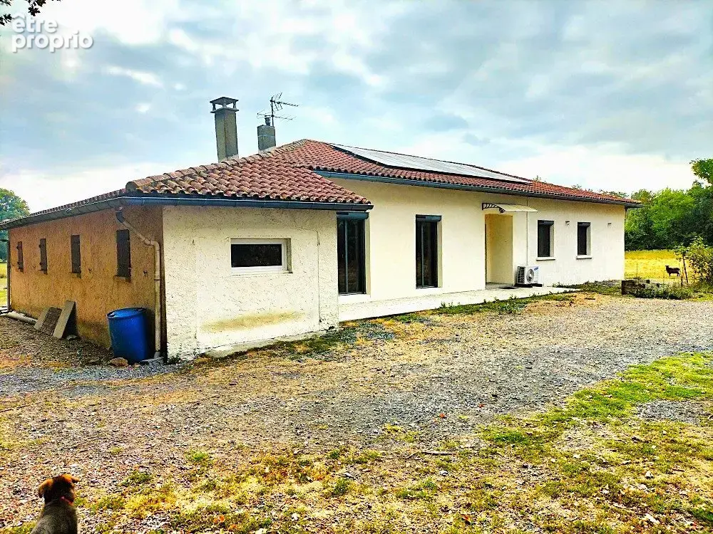 Maison 163 m² à Saint-Aunix-Lengros  - photo 2