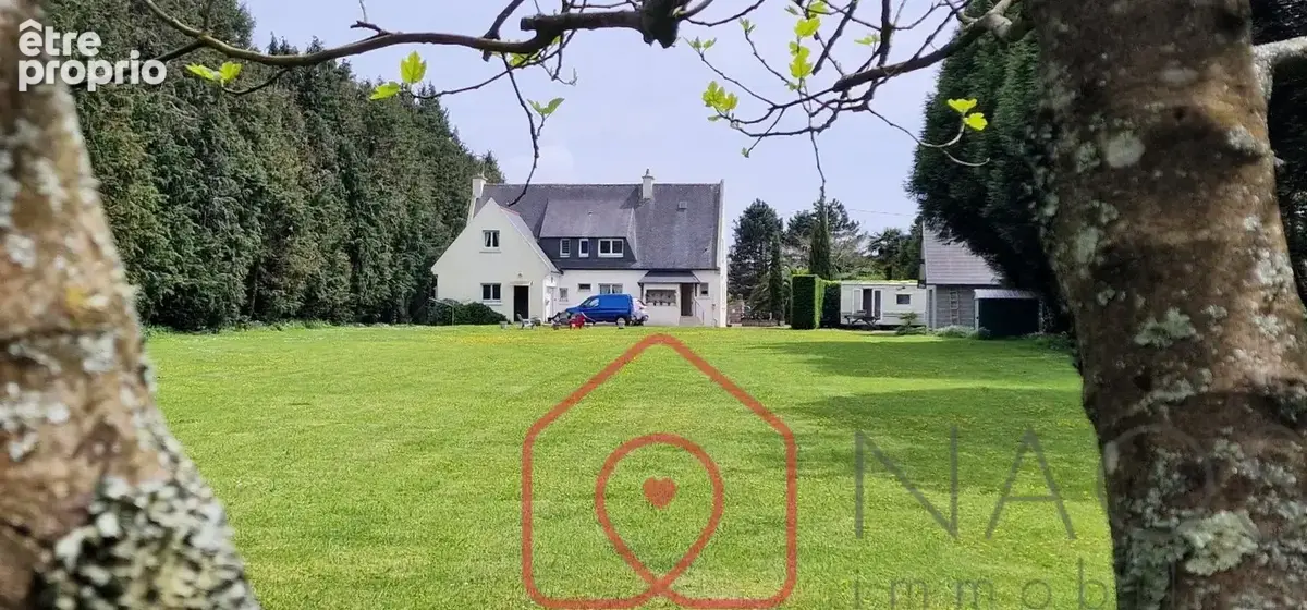 Concarneau  Demeure de style breton de 260 m² utiles sur un terrain clos de 6500m2 - photo 6